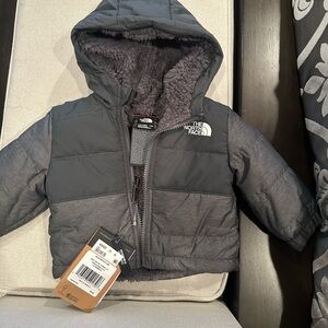 The North Face Charcoal Gray Fleece Jacket